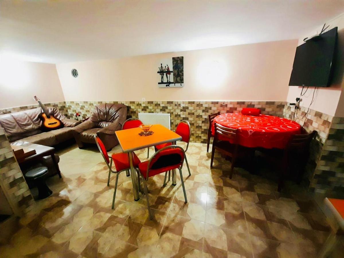 Perla.Geo Hotel Kutaisi Exterior foto
